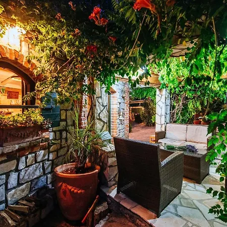 Poolincluded Holiday Halic Maslenica