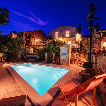 Poolincluded Holiday Halic Casa vacanze Maslenica