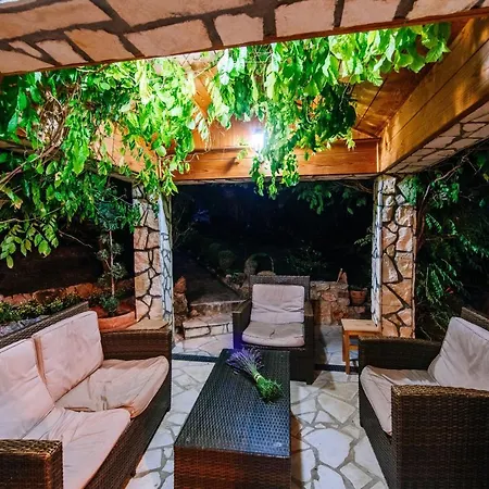 Poolincluded Holiday Halic Casa vacanze