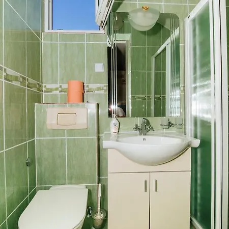 Poolincluded Holiday Halic *